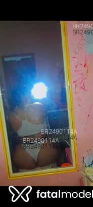 Acompanhante Stephanie - Perfil