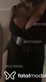 Acompanhante Garotacoelho - Perfil