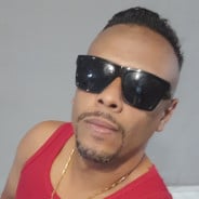 Acompanhante Junior - Perfil