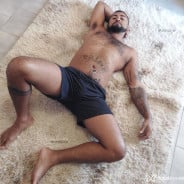 Acompanhante Farley - Perfil