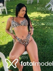 Acompanhante Júlia Nepomuceno - Perfil