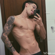 Acompanhante Henrique - Perfil