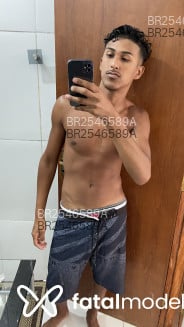 Acompanhante Jenner - Perfil