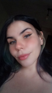 Acompanhante Maxine - Perfil