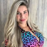 Acompanhante Karla - Perfil
