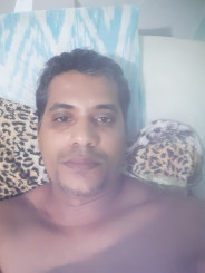 Robert Acompanhante Robert - Perfil