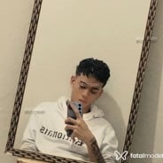Acompanhante Allex - Perfil
