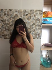 Acompanhante Valentina - Perfil
