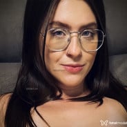 Acompanhante Madu - Perfil