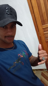 Acompanhante Pretinho - Perfil