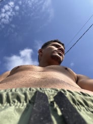 Acompanhante Henrique - Perfil