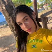 Acompanhante Isadora Dickinson - Perfil