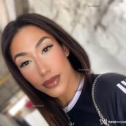 Acompanhante Isadora Dickinson - Perfil