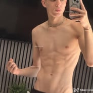 Acompanhante Italo - Perfil