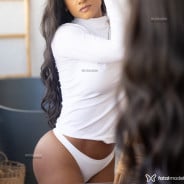 Acompanhante Bruna - Perfil