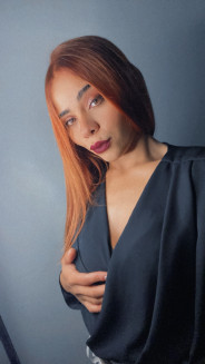Acompanhante Cathy - Perfil