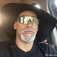 Acompanhante Aquiles Júnior - Perfil