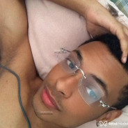 Acompanhante Adrian - Perfil