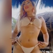 Acompanhante Carine - Perfil