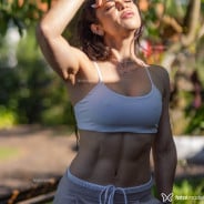 Acompanhante Maya - Perfil