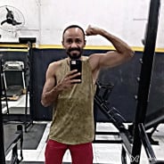 Acompanhante Maxciano - Perfil