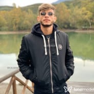 Acompanhante Hugo Ferreira - Perfil