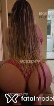 Acompanhante Carol - Perfil