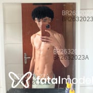Acompanhante Dougs - Perfil