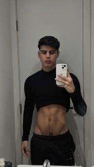 Acompanhante João Pedro - Perfil