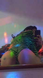 Acompanhante Larissa - Perfil