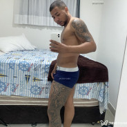 Acompanhante Henrique Sousa - Perfil