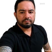 Acompanhante Oliver - Perfil