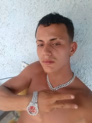 Acompanhante Foguento - Perfil