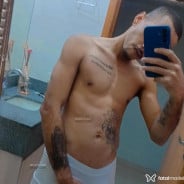 Acompanhante Kenedy - Perfil