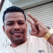 Acompanhante Hamilton - Perfil
