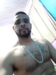 Acompanhante Pretinho - Perfil