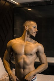 Acompanhante Dan Aquino - Perfil