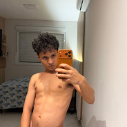 Acompanhante Sam - Perfil