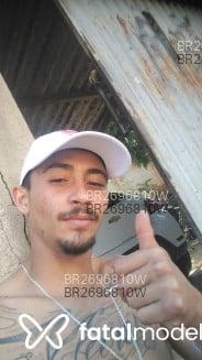 Acompanhante Labubu - Perfil