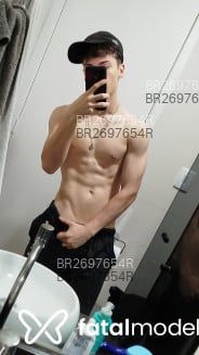 Acompanhante Freire - Perfil