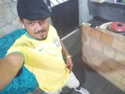 Acompanhante Clemesson - Perfil