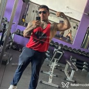 Acompanhante Jovintecentrimetro - Perfil