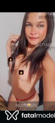 Acompanhante Poliana - Perfil