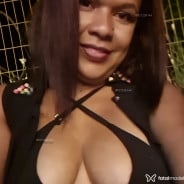 Acompanhante Morena - Perfil