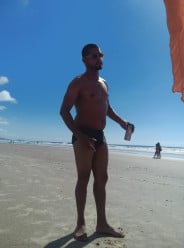 Acompanhante Preto - Perfil