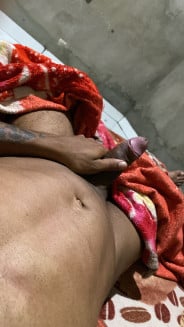 Acompanhante Preto - Perfil