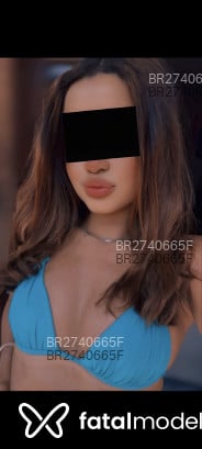 Acompanhante Zara - Perfil