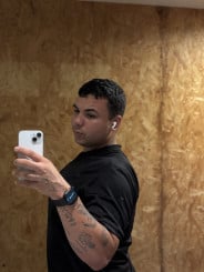Acompanhante Luccas - Perfil