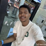 Acompanhante Netob - Perfil