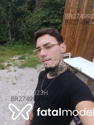 Acompanhante Titish - Perfil